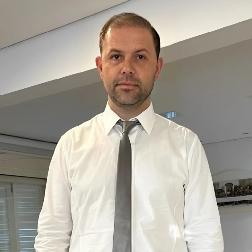 Rodrigo Vergani - Gerente Industrial